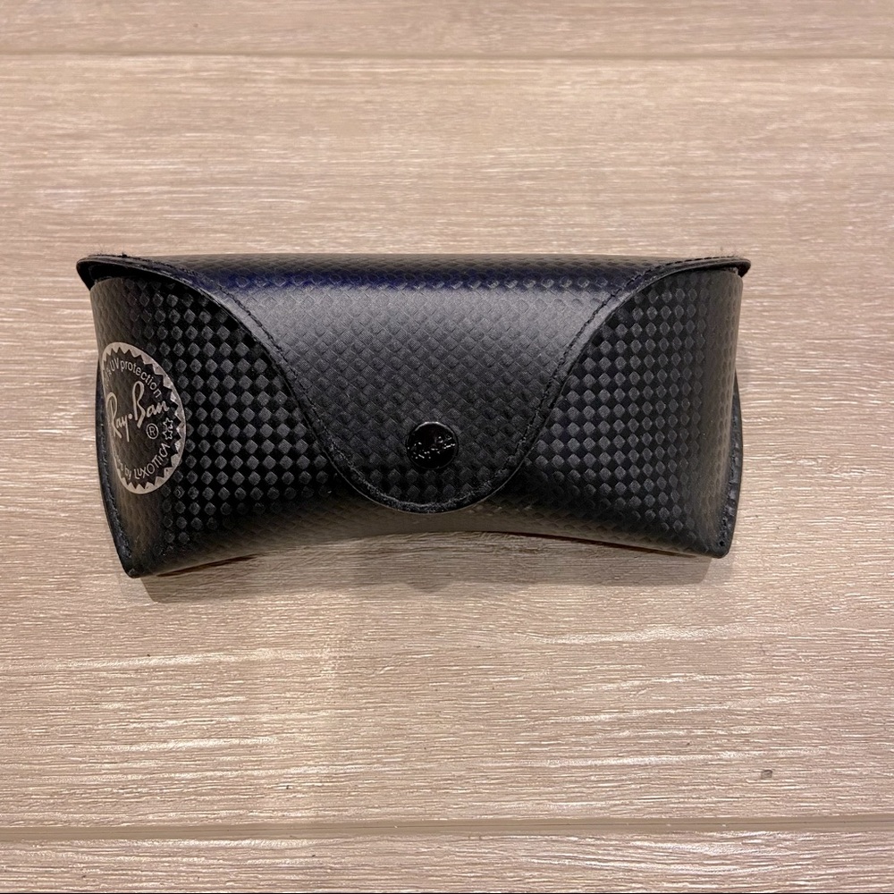 Ray-Ban Sunglass Hard Case, Black